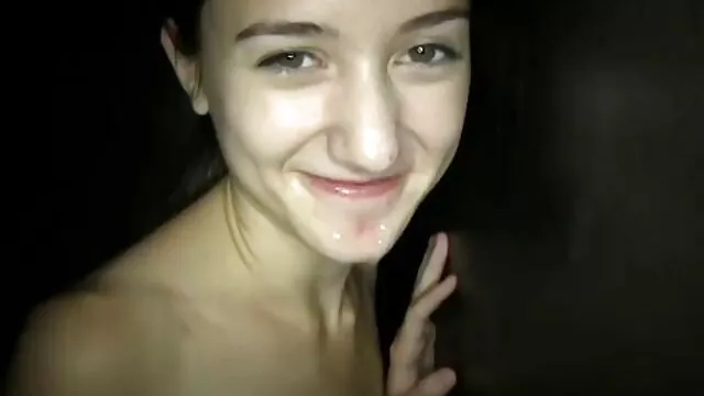 Pornstarplatinum szex a medencében nagy mostohalánya Szopás Mindy Mink sétál POV