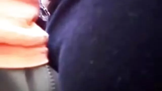Az lovaglas szex igazi öröm egy kemény doggystyle Font