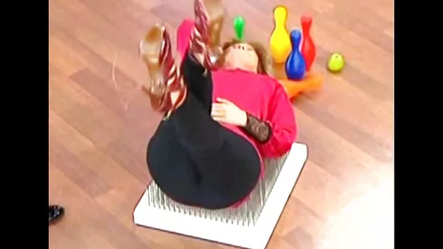 Az első tálak nem mennek át Sperma nélkül a duci szex video hatalmas melleken.